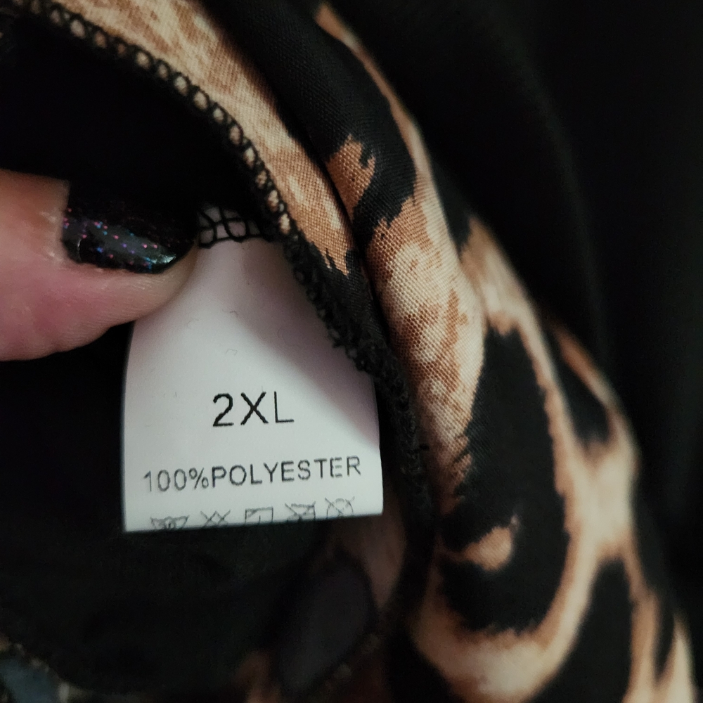 Leopard Print Layered Black Top - Picture 9 of 9